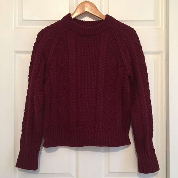 L.L. Bean Signature Cotton Fisherman Sweater ​ - Picture 2 of 5